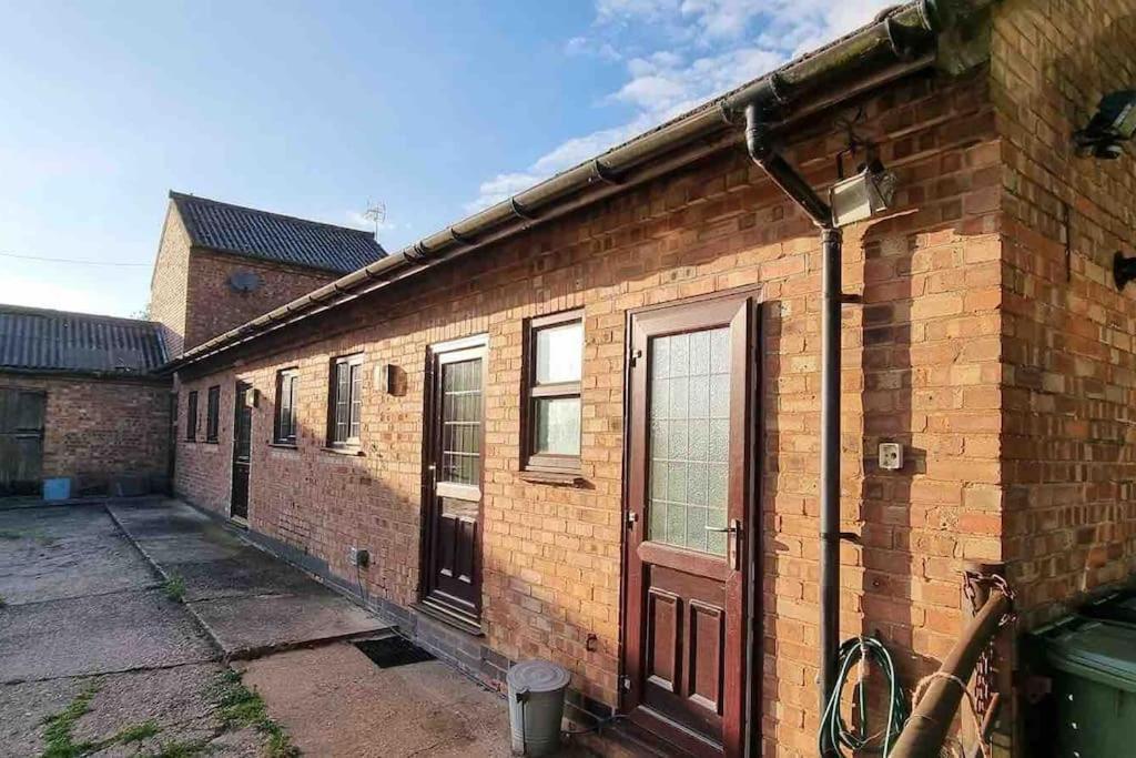 Hillfields Farm Barn - A Rural Equestrian Escape Apartment Coventry Exterior photo